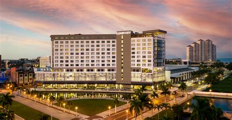 Luminary hotel - In the beating heart of the city, our hotel in downtown Fort Myers has something for everyone. Discover inspiring new adventures in the center of Fort Myers, FL.